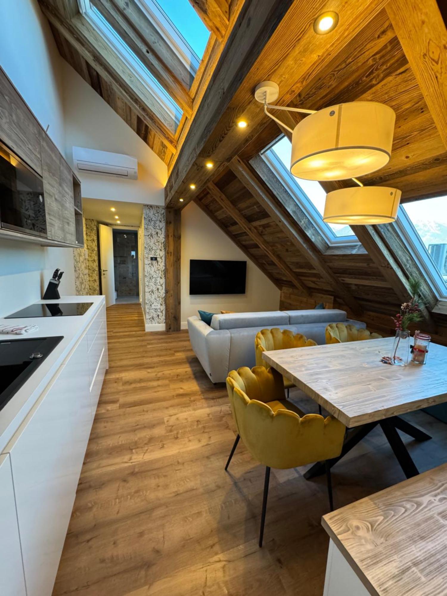Vila Urbana Luxury Apartments เลสเซ ภายนอก รูปภาพ