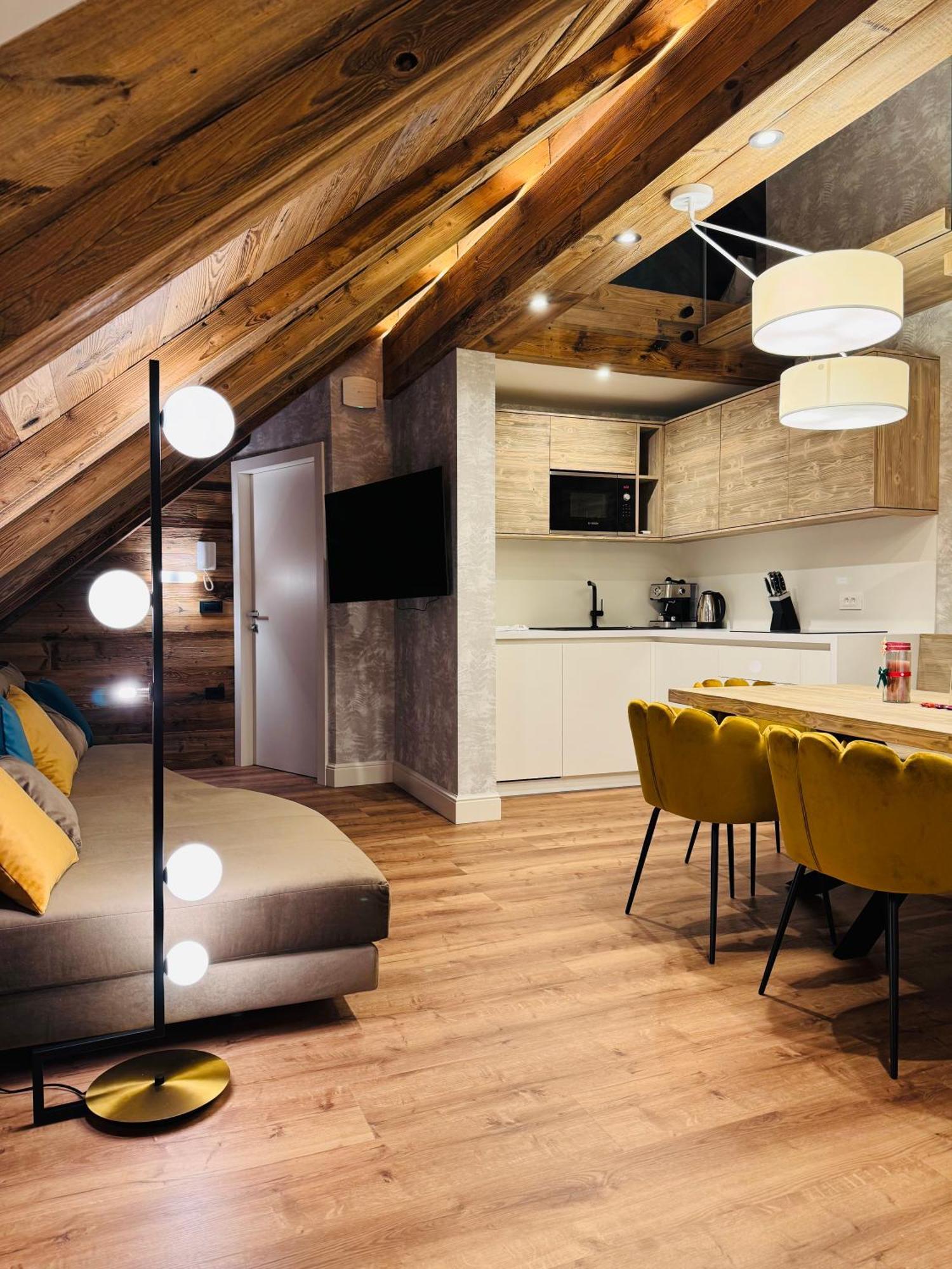 Vila Urbana Luxury Apartments เลสเซ ภายนอก รูปภาพ